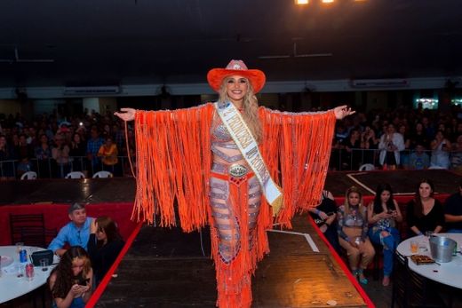 Eleita a Rainha do Rodeio de Matão 2022 — foto 10 de 21