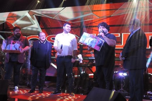 César Menotti e Fabiano cantaram em Matão — foto 2 de 2