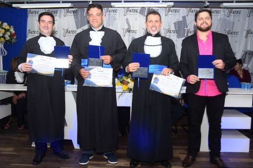 Fatec-Matão tem formatura da segunda turma — foto 2 de 3