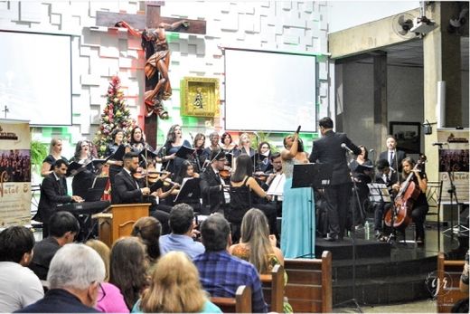 Concerto de Natal emociona o público — foto 2 de 4