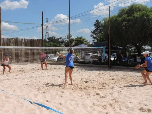 Open de Beach Tennis lotou a Arena Beach Matão — foto 1 de 4