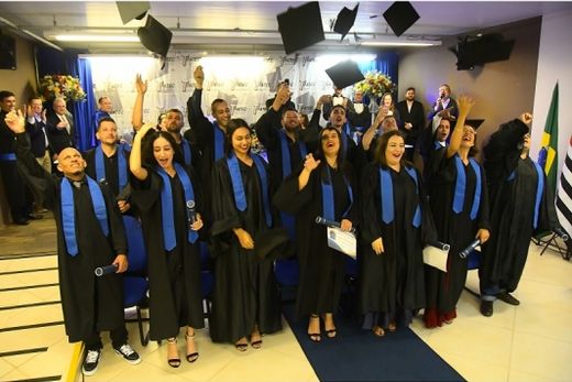 Ensino Superior: Fatec-Matão forma mais 14 alunos — foto 3 de 3