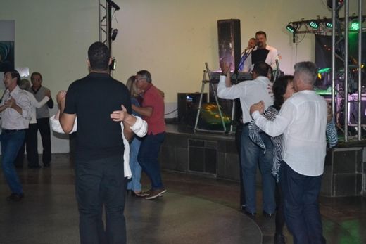 Social Night: Baile do Preto e Branco — foto 25 de 30