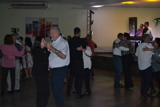 Social Night: Baile do Preto e Branco — foto 27 de 30