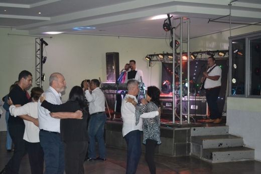Social Night: Baile do Preto e Branco — foto 29 de 30