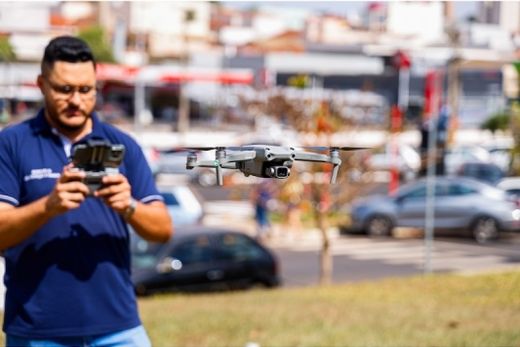 Operações de fiscalização passam a contar com drone — foto 2 de 2