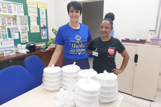 Coleta móvel de sangue foi realizada na Etec — foto 2 de 4