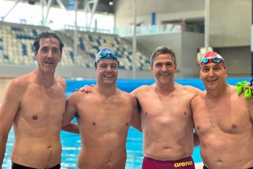 Kemmell Elias bate recorde Sul-Americano de natação — foto 2 de 2