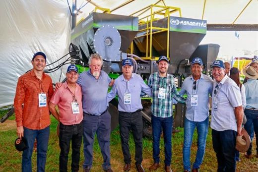 Cido Ferrari esteve na Agrishow 2024 — foto 4 de 7