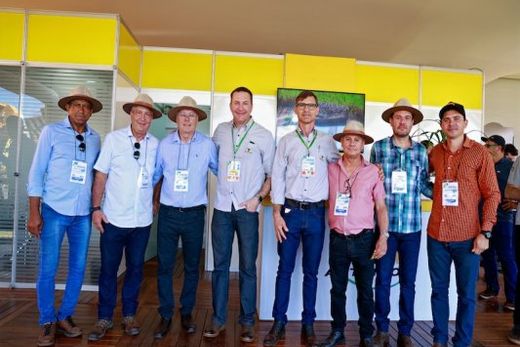 Cido Ferrari esteve na Agrishow 2024 — foto 6 de 7