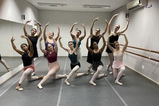 Renata Canova Escola de Ballet apresenta A Bela Adormecida — foto 2 de 4