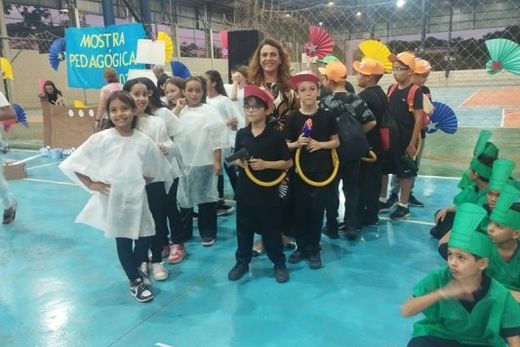 Escolas Municipais realizaram a 11ª Mostra Pedagógica — foto 2 de 4