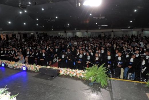 Etec-Matão faz formatura de 13 turmas — foto 3 de 3