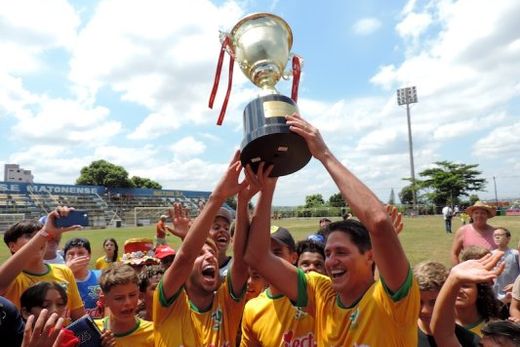Predilecta festeja com solidariedade — foto 2 de 3