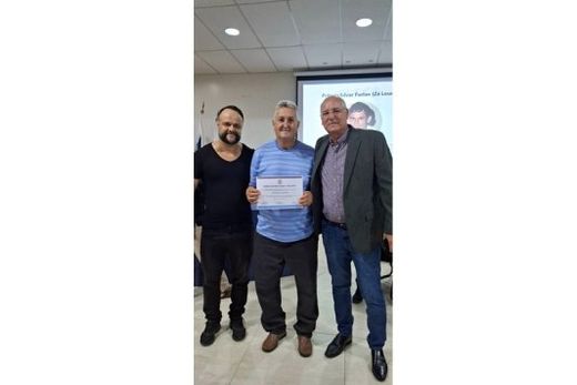 Câmara realiza entrega de homenagens em solenidade — foto 2 de 24