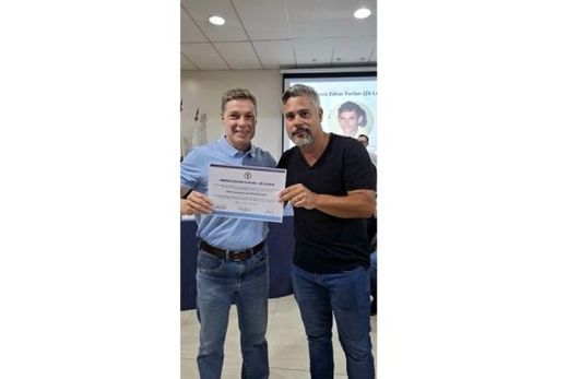 Câmara realiza entrega de homenagens em solenidade — foto 7 de 24