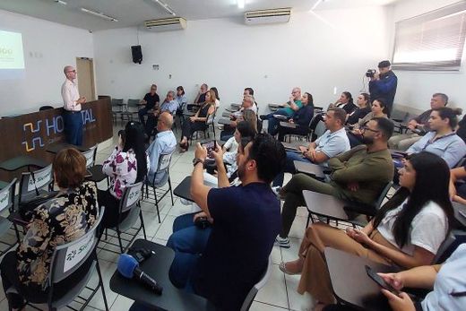 Hospital recebe prêmio pela alta qualidade no atendimento do AVC — foto 6 de 8