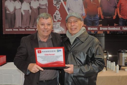 Grupo Bambozzi celebra 115 anos com missa, homenagens e café da manhã — foto 10 de 19