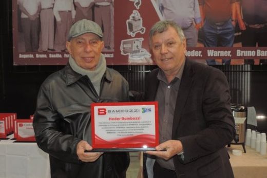 Grupo Bambozzi celebra 115 anos com missa e homenagens — foto 6 de 17