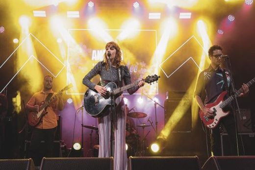 Encontro de gerações e muito som marcam o Matão Rock — foto 6 de 12