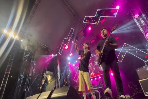 Encontro de gerações e muito som marcam o Matão Rock — foto 7 de 12