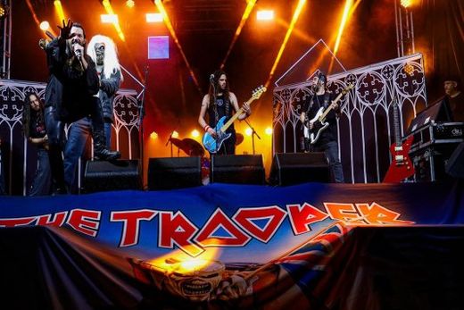 Encontro de gerações e muito som marcam o Matão Rock — foto 9 de 12