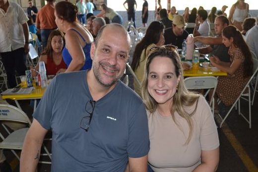 Feijoada Beneficente da ACE-Matão por Cássia Manzi — foto 9 de 13