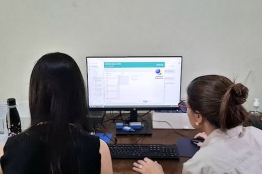 Urnas eletrônicas continuam a ser preparadas em Matão — foto 2 de 3