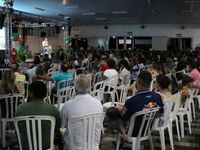Confraternização reúne famílias atendidas pela Assistência Social — foto 2 de 4