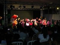 Confraternização reúne famílias atendidas pela Assistência Social — foto 3 de 4