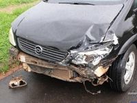 Colisão entre dois carros no IV Centenário deixa 5 pessoas feridas — foto 7 de 7