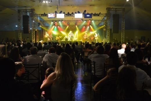 Show de Almir Sater encanta Matão (vídeo) — foto 3 de 5
